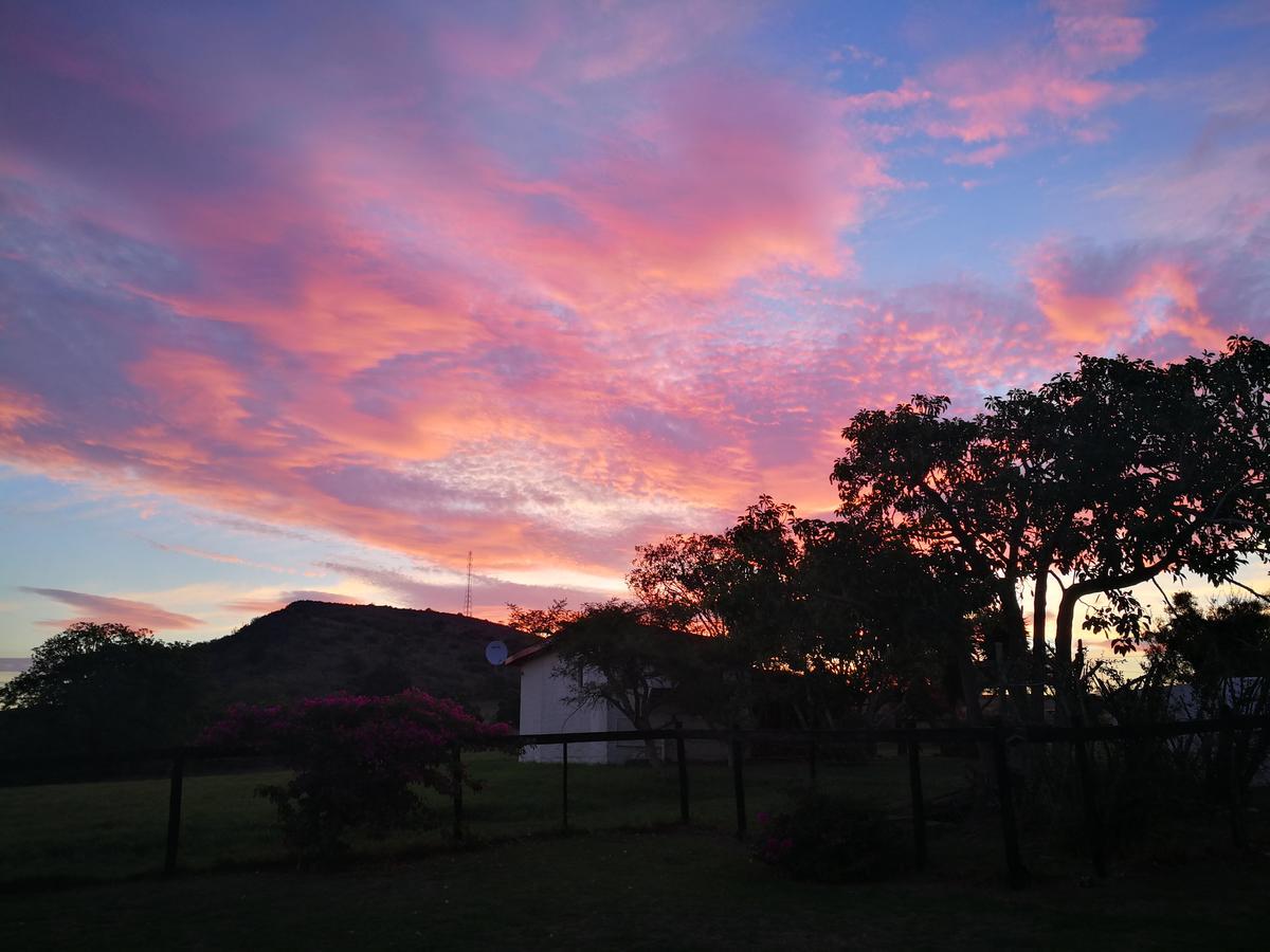 Cheetah Lodge Guest House Hartenbos Exterior foto